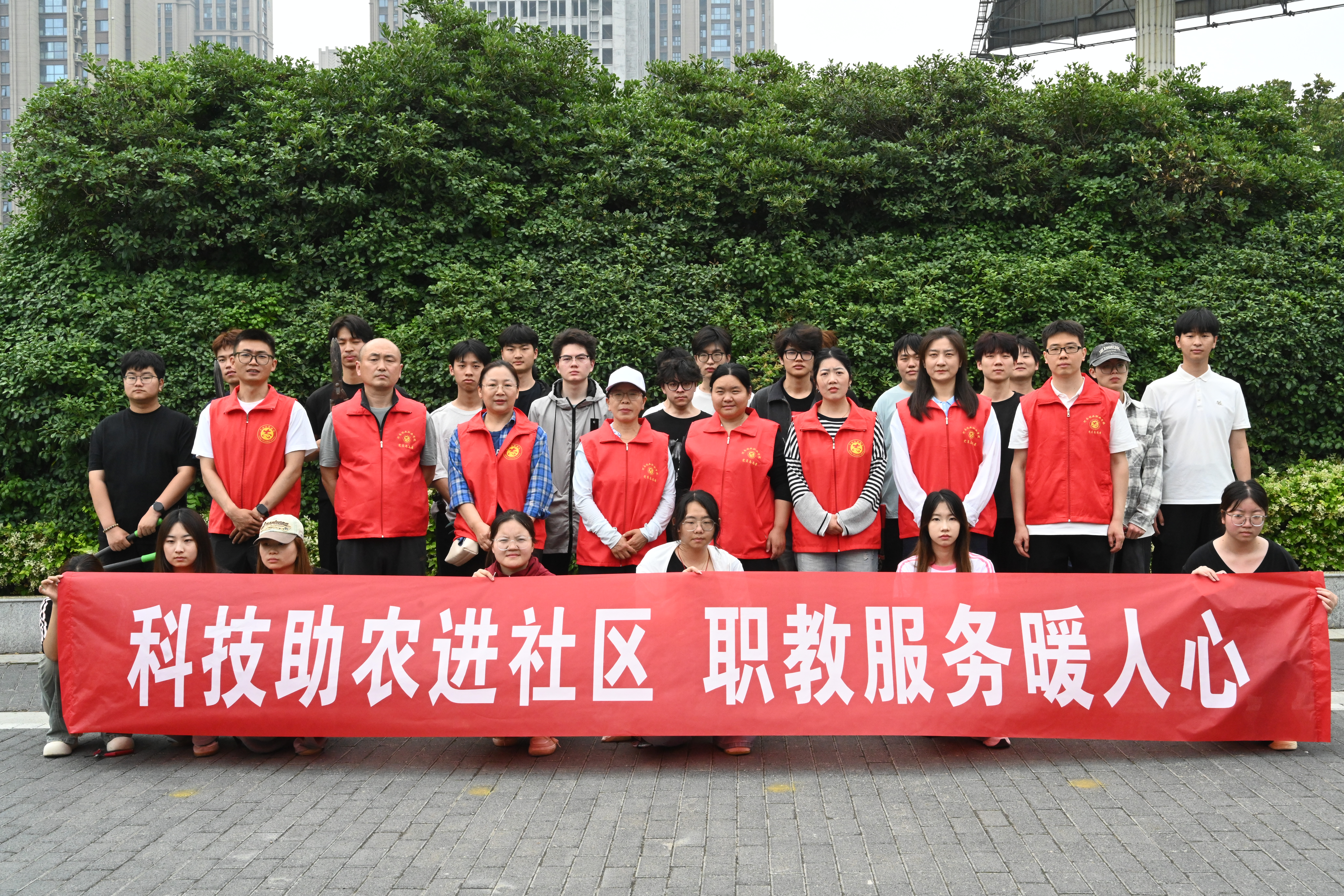 d825f39980504b18997008c0837468cf.jpg
