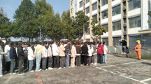 学校开展消防应急疏散演练活动